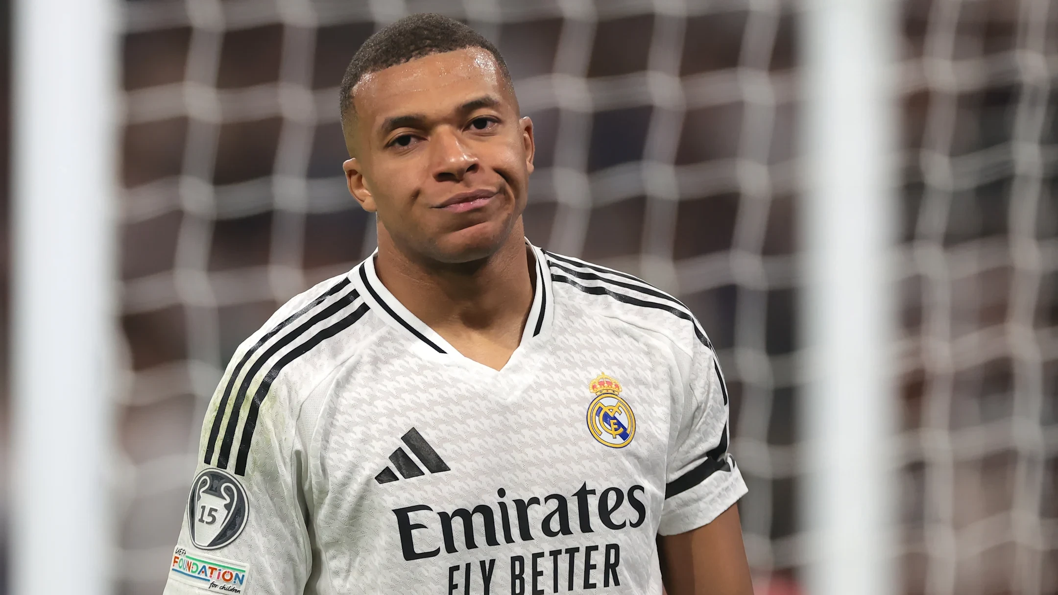 Kylian Mbappe 'chưa bao giờ yêu cầu vị trí thi đấu' dù gặp khó khăn ở Real Madrid, Carlo Ancelotti khẳng định