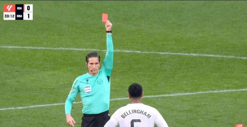 La Liga loại trọng tài Munuera Montero khỏi tất cả các trận đấu vào tuần tới